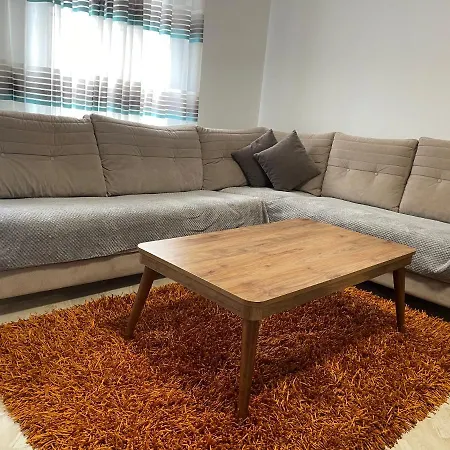 Apartment Roes