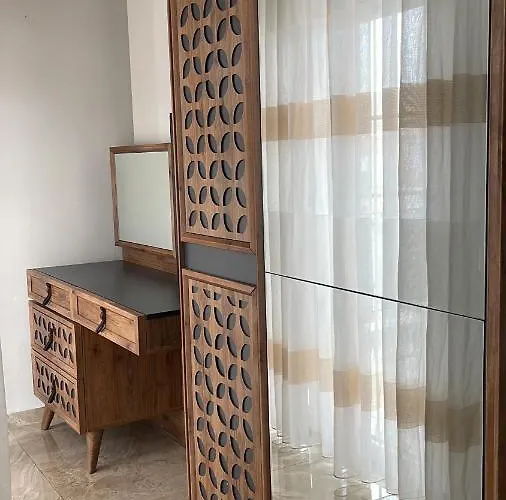 Apartamento Roes Tirana